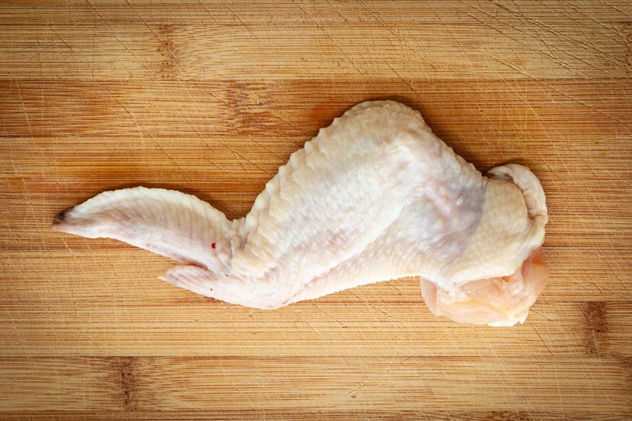 Single Chicken Wing Raw